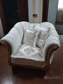 Salotto in foglia oro e bianco 