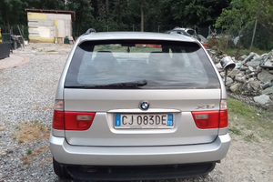 BMW X5 (e53)