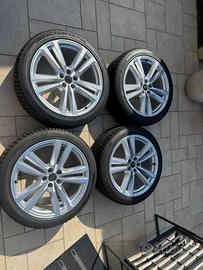 Cerchi Audi 20"co gomme invernali Hankook inverno