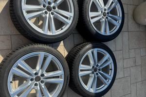 Cerchi Audi 20"co gomme invernali Hankook inverno