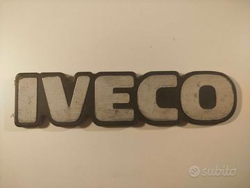 Targa originale IVECO con imprit posteriore