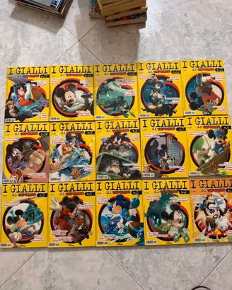 Lotto da 15 fumetti “I gialli di Topolino”