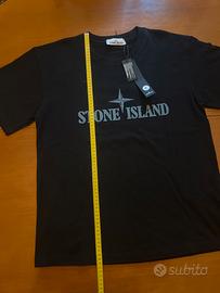 Tshirt stone island