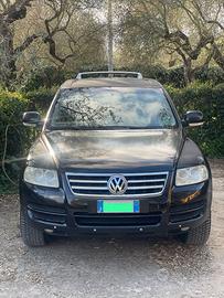 VOLKSWAGEN Touareg - 2004