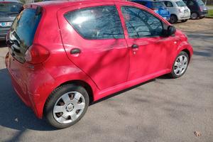 TOYOTA Aygo 1ª serie - 2005