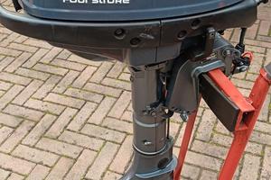 motore marino Yamaha 4hp