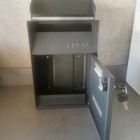 Cassetta postale