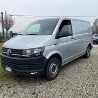 Volkswagen Trasporter T6 2.0TDI 4Motion UNICO PROP