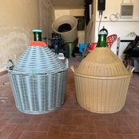 Damigiana per vino + attrezzatura per vendemmia