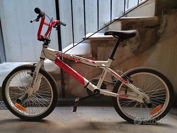Bicicletta BMX Atala Freestyle