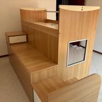 Letto a castello per bambini con cassettoni