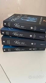 Serie completa Kiss Me Like You Love Me-Kira Shell