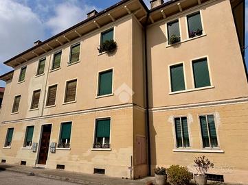 4 LOCALI A BASSANO DEL GRAPPA