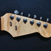 Manico canadese stile Stratocaster