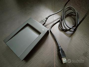 Lettore da banco magnetico