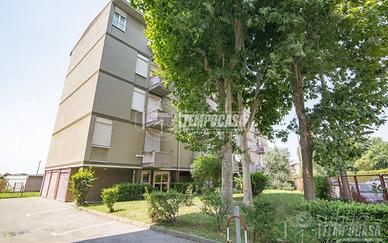 LUMINOSO TRE LOCALI IN SAN FRUTTUOSO