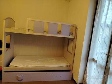 Letto a Castello Moderno 100€