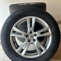 Gomme da neve Volvo