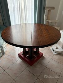 Tavolo in legno rotondo allungabile