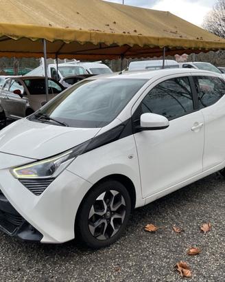 Toyota Aygo 1.0 VVT-i 72 CV 5 porte x-cite OK NEOP