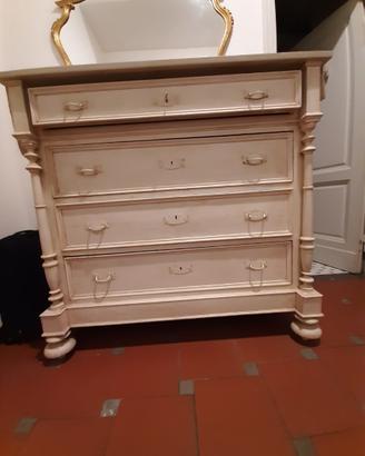 Cassettiera antica shabby chic perfetta