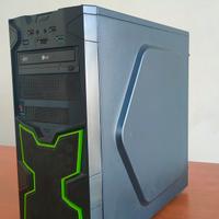 (trattabile) PC gaming i7 Nvidia gtx950 + tastiera