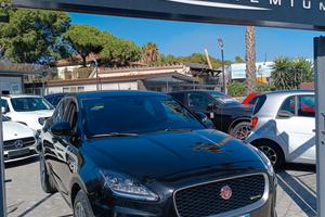 Jaguar E-Pace 2.0D 150 CV R-Dynamic