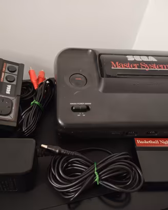 Sega Master System 2 + AV Out + giochi