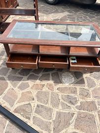 Mobili in puro legno