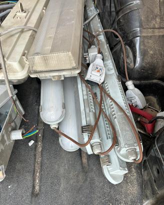 Prese blocco 380/220 e plafoniere