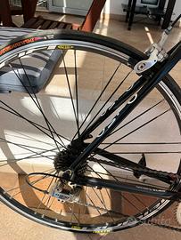 Bici da corsa Olmo usata pochissimo