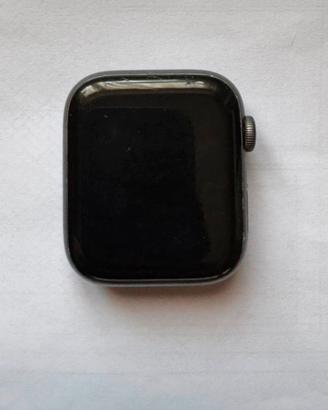 Apple Watch 4 GPS 44mm Grigio Siderale