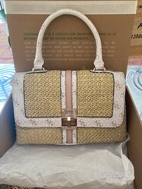 Borsetta in paglia e pelle Guess