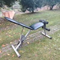 Panca da palestra inclinata