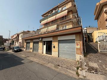 Fidene - locale commerciale