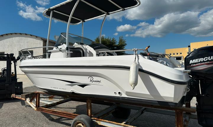 Ranieri Shadow 19 Mercury 40 Pro