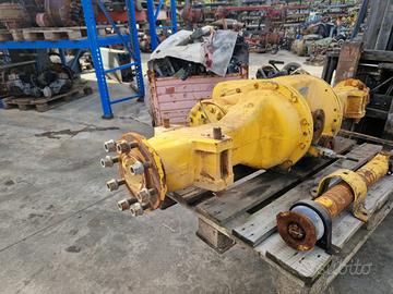 JCB assale completo