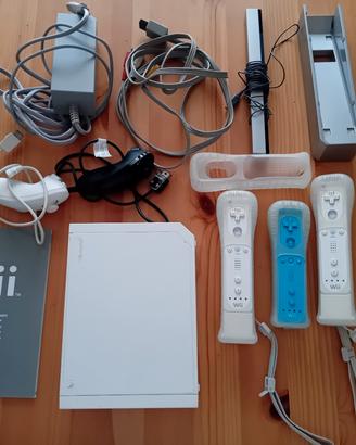 Wii usata + accessori