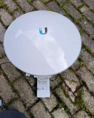 ponte radio modello Ubiquiti airFiber 5X HD