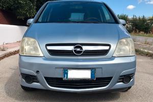 Opel Meriva 1400 benzina - gpl