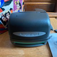 Polaroid 600 istant camera