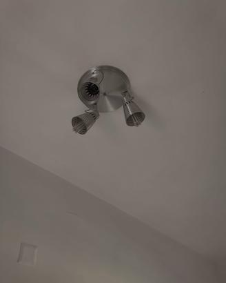 Applique con faretti Ikea 