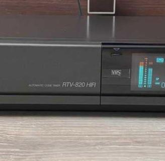 Blaupunkt RTV-820 HI FI videoregistratore VHS Top