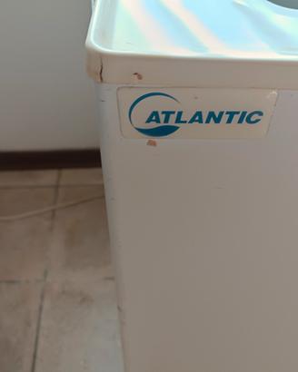 freezer della marca atlantic 