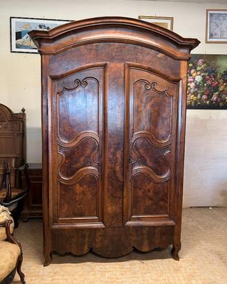 ARMADIO FRANCESE IN NOCE 1800