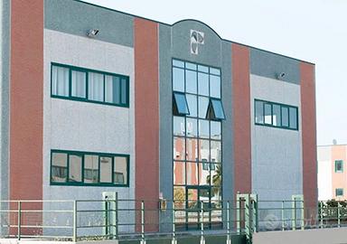 Capannone in venditå e affittô teverola carinaro