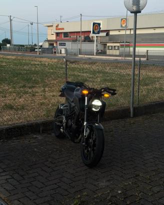 honda cb 125r