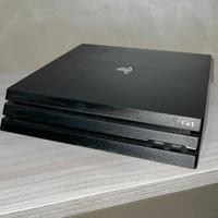 PlayStation 4 Pro, 861,4 GB, Model: CUH-7116B