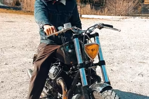 Moto Guzzi 750 custom