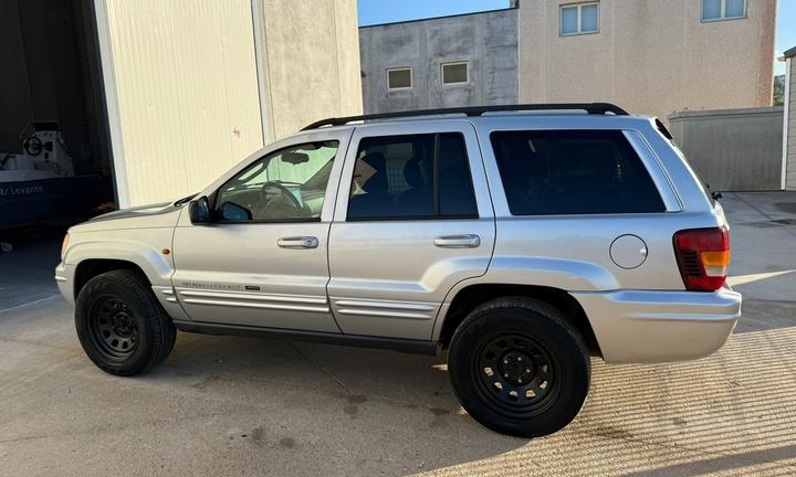 Jeep Grand Cherooke 2.7 crd